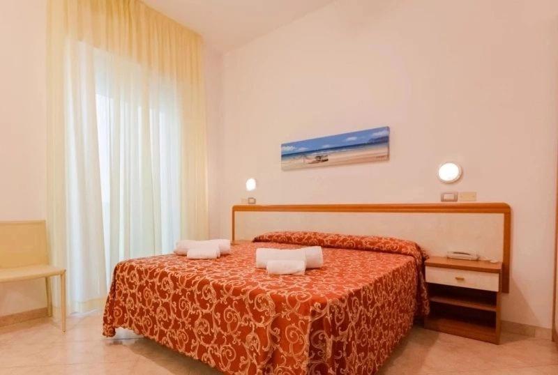 Hotel Ivana Misano Adriatico Luaran gambar